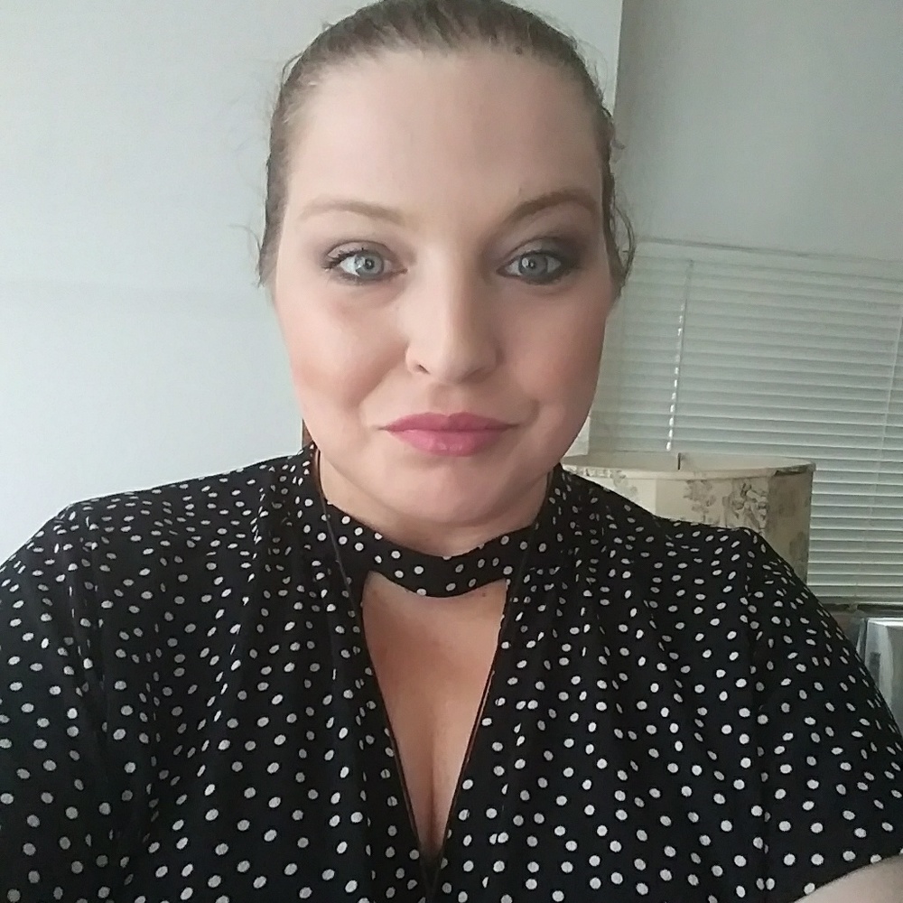 Meet your Posher, Sheena